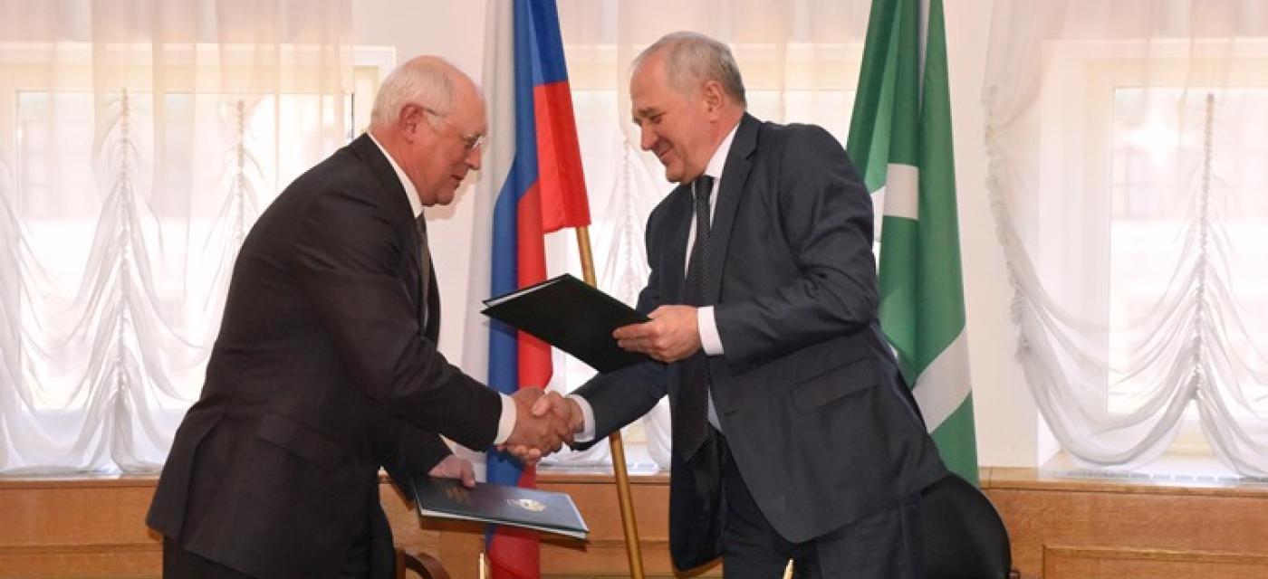 Соглашение о взаимодействии между ФТС России и Евразийской ассоциацией поручителей «ГАРАНТ»